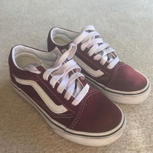Adorable old Skool Vans